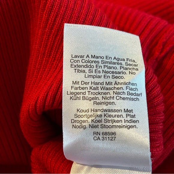 DKNY juniors women’s size L, Vibrant Red Crop Knit Zip-Up sweater. Like new - Picture 6 of 6